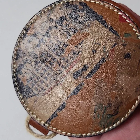 Patricia Nash Vintage Patch Turno Mirror - Picture 4 of 9